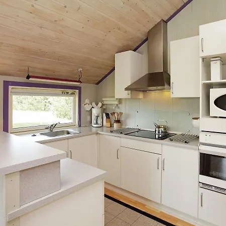 Holiday home Two-bedroom Holiday In 4