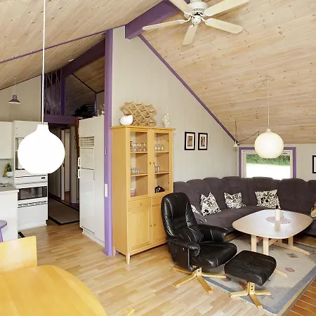 Holiday home Two-bedroom Holiday In 4